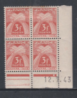 France Timbres-Taxe N° 73 X : 3 F. Rouge-brun En Bloc De 4 Coin Daté Du  12 . 7 . 43 .   1 Pt Blanc, Trace Cha. Sinon TB - Portomarken