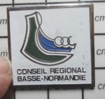 715A Pin's Pins / Beau Et Rare / ADMINISTRATIONS / CONSeIL ReGIONAL De BASSe-NORMANDIE - Administrations