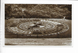 SOUTHPORT. FLORAL CLOCK. HESKETH PARK. - Southport