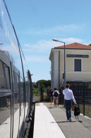 Entraigue-sur-la-Sorgues - 2021-07 - SNCF - Train à Quai - 9554 - Entraigue Sur Sorgue