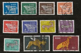 Irlande 1971-1974 N° Y&T : 11 Valeurs Série 253 à 266 (fil.E) Obl. - Usati