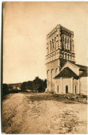 L' SLE JOURDAIN - L' EGLISE AYANT POUR CLOCHER Le DONJON RESTAURE De L' ANCIEN CHÂTEAU - - L'Isle Jourdain