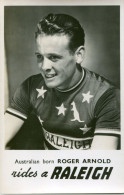 Photo De Roger Arnold Coureur Cycliste Australien  Raleigh 1952 - Sports