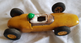 Voiture De Circuit TRIANG SCALEXTRIC LOTUS 1961 Jaune - Circuiti Automobilistici