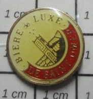 718A  Pin's Pins : BEAU ET RARE : BIERES / BIERE DE LUXE DE SAINT OMER Doh !! - Beer