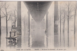 FRANCE. - Crue De La Seine - PARIS Boulevard De Grenelle - 28 Janvier 1910 - Floods