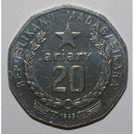 MADAGASCAR - KM 24 - 20 ARIARY 1999 - SPL - Madagaskar