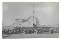 N°2 RARE CPA CARTE PHOTO TRES ANIMEE PONTEIX, SORTIE DE MESSE, ANCIENNES AUTOS VOITURES AUTOMOBILES TACOTS, CANADA - Other & Unclassified