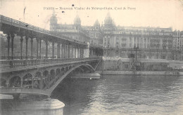 24-3329 :  PARIS. LE METROPOLITAIN QUAI DE BERCY - Métro