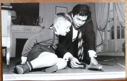 MICHEL GALABRU AVEC SON FILS JEAN EN 1964  GRAND FORMAT - Beroemde Personen