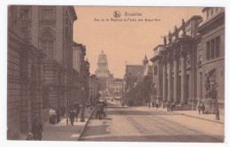 BRUXELLES - Rue De La Régence Et Palais Des Beaux Arts   (carte Animée) - Avenues, Boulevards