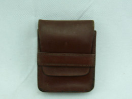 Vintage Brown Leather Case 6.5cm/ 5.5cm #2322 - Autres & Non Classés