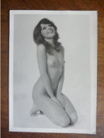 PHOTO Originale De Studio Des Années 60 - Belle Jeune Femme - Unclassified