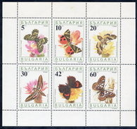 BULGARIA 1990 Butterflies Sheetlet MNH / **.  Michel 3852-57 Kb - Unused Stamps