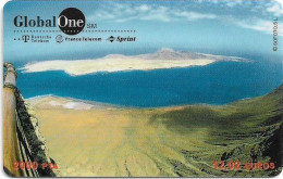 Spain - GlobalOne - Airview Of Island, Exp. 08.2000, Remote Mem. 2.000Pta, Used - Altri & Non Classificati