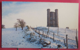 Visuel Pas Très Courant - Angleterre - Broadway Tower - Altri & Non Classificati