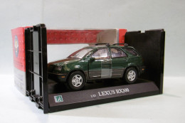 Cararama / Hongwell - LEXUS RX300 Vert Foncé Métallisé BO 1/43 - Cararama (Oliex)