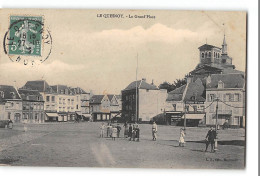 CPA 59 Le Quesnoy La Grand Place - Le Quesnoy