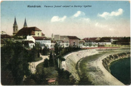 T2/T3 Komárom, Komárno; Ferenc József Rakpart és A Darányi Liget. Kiadja L. H. Pannonia / Franz Joseph Quay, Park (kopot - Non Classés