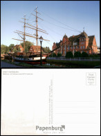 Ansichtskarte Papenburg (Ems) Rathaus Mit Museumsschiff Friederike 2002 - Papenburg