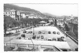 CPSM GRASSE, NOMBREUSES AUTOS VOITURES ANCIENNES SUR L'ESPLANADE DU COURS, Format 9cm Sur 14 Environ, ALPES MARITIMES 06 - Grasse