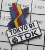 115E Pin's Pins / Beau Et Rare / SPORTS / TOKYO 1991 TDK CHAMPIONNAT DU MONDE ATHLETISME - Athlétisme