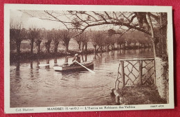 CPA -  Mandres -(S.-et-O.) - L'Yerres Au Robinson Des Vallées - Mandres Les Roses