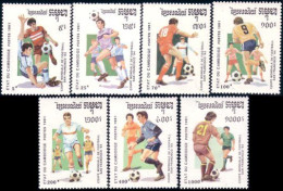 534 Cambodge Football Soccer MNH ** Neuf SC (KAM-187b) - 1994 – États-Unis