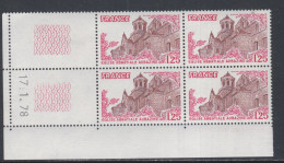 France N° 2001 XX Eglise Abbatiale Aubazine En Bloc De 4 Coin Daté Du 17 . 1 . 78 ; Sans Trait Sans Charnière, TB - 1970-1979