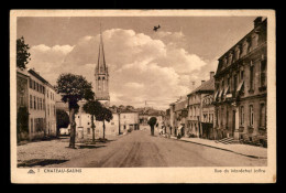 57 - CHATEAU SALINS - RUE MARECHAL JOFFRE - Chateau Salins