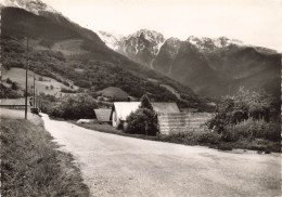 FRANCE - Revel (Isère) - Route De Pont Rajat - Chaîne De Belledonne Et Chamrousse - Carte Postale Ancienne - Revel