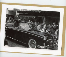 DE GAULLE  En Visite à  Reims  DANS SA VOITURE  PRESIDENTIELLE 1963 - Lieux