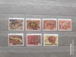 1984	Australia	Animals (F83) - Mint Stamps