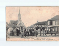 MAIGNELAY : Place De La Mairie, Statue De La Madone - état - Maignelay Montigny