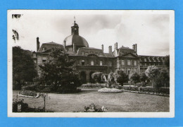 LA SALPÊTRIERE - Façade Sur Les Jardins - Santé, Hôpitaux