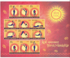 INDIA 2017 Yoga Full Sheet *** - Unused Stamps