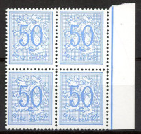 BE    854b  XX      ---      MNH  --  Chiffre Sur Lion Héraldique  --  Bloc De 4 Bord De Feuille - 1977-1985 Chiffre Sur Lion