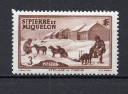 SAINT PIERRE ET MIQUELON N° 168   NEUF SANS CHARNIERE COTE  0.75€   ATTELAGE CHIEN ANIMAUX - Unused Stamps