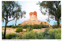 Postcard Australia Northern Territory Chambers Pillar In Der Simpson Desert - Sin Clasificación