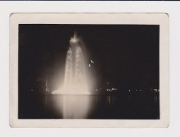 Fountain With Night Light, Scene, Abstract Surreal Vintage Orig Photo 9x6.5cm. (47752) - Objects