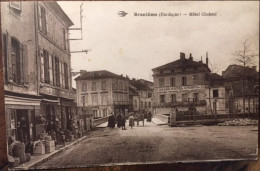 Cpa 24 Dordogne, Brantôme, Hôtel Chabrol, Animée, Commerces, Enseigne,éd Hirondelle, Non écrite - Brantome