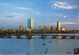 *CPM - ETATS UNIS - MASSACHUSETTS - BOSTON - The Black Bay Skyline - Boston