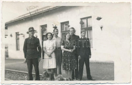 * T3 Zsuk, Alsózsuk, Jucu (Kolozsvár, Cluj); Vasútállomás, Vasutasok / Railway Station, Railwaymen. Photo (felületi Sérü - Non Classés