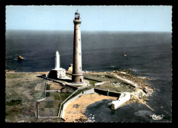 29 - PLOUGUERNEAU - VUE AERIENNE - LE PHARE DE L'ILE VIERGE - Plouguerneau