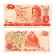 New Zealand Five Dollars QEII ND 1967-1981 Knight Sign P-165c AUNC - Nouvelle-Zélande