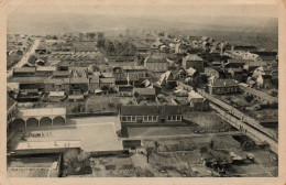 CPA 80 VILLERS BRETONNEUX Vue Générale Et Ecole Des Filles - Villers Bretonneux