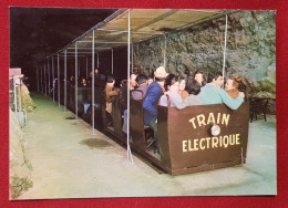 CPM -  En Quercy - Entre Roc Amadour Et Souillac - Les Grottes De Lacave - Le Petit Train - Départ Pour La Visite - Lacave