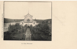 Roybon Abbaye Notre Dame De Chambarand La Cour D'honneur - Roybon