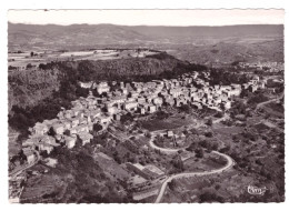 VIC LE COMTE Le Plateau De Corent Et Le Village (carte Photo) - Vic Le Comte