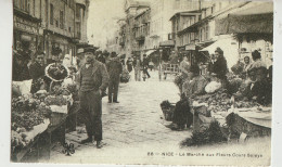 Nice 06 Carte Non Circulée  Le Marché Aux Fleurs Cours Saleys Tres Tres Animé - Markets, Festivals